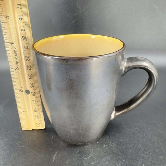 MIKASA Gourmet Basics Linden Stoneware Coffee Mug Cup Black Embossed Brown Set 2 - Picture 7 of 10